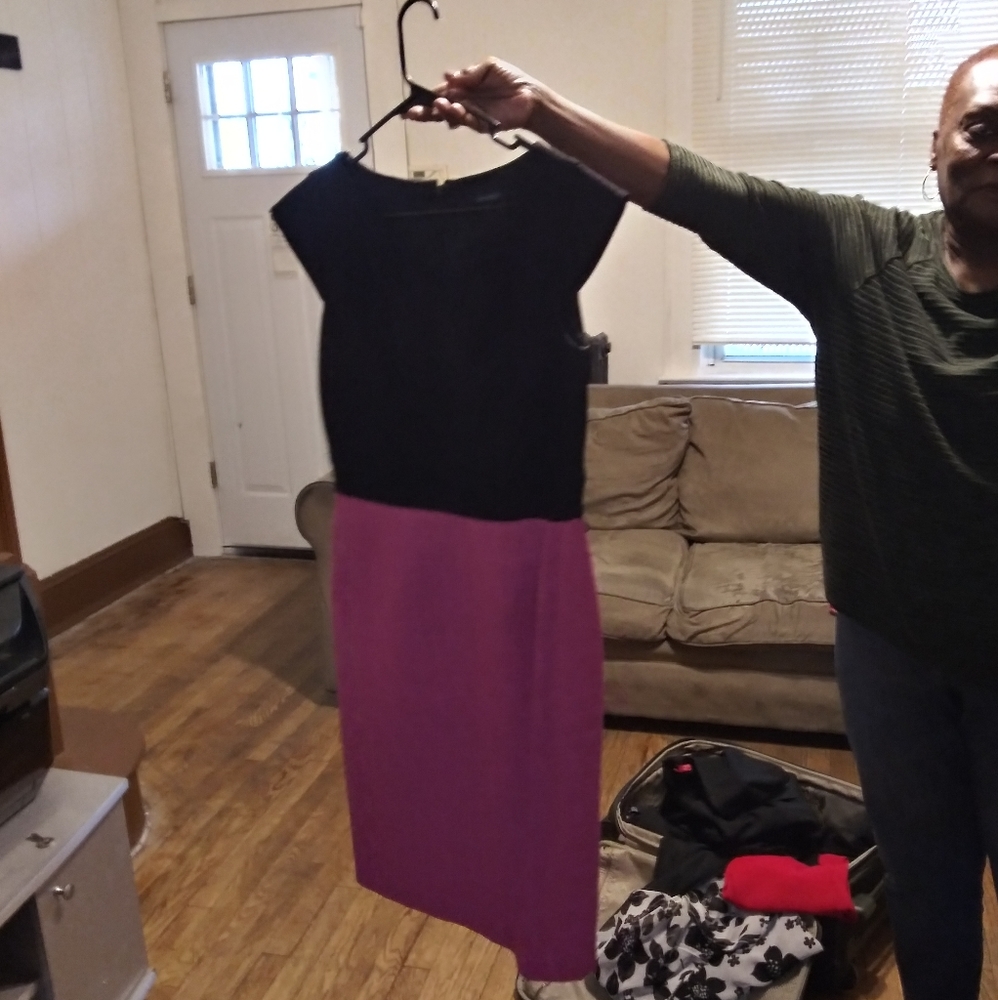 Dress - Picture 2 of 3